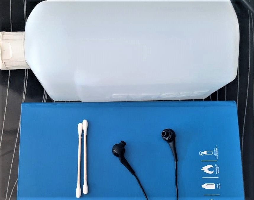 how to clean skullcandy earbuds